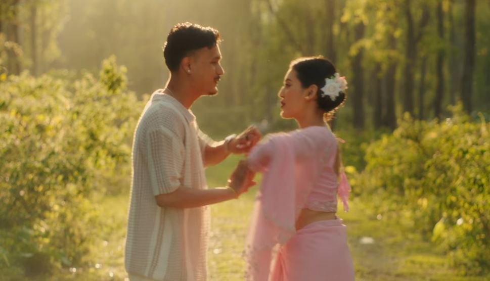 दशकपछि राेदितले ल्याए ‘लग्यौ मेरो दिल चोरी’