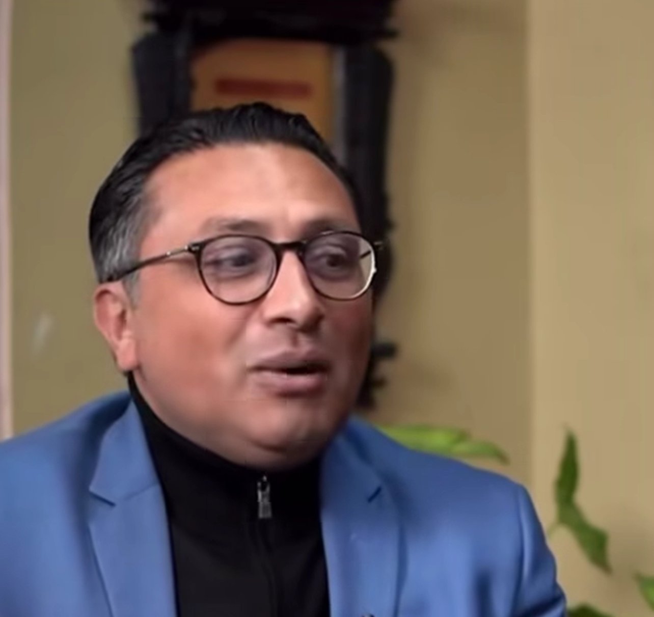 रवि लामिछानेको निर्देशन : डा. स्वर्णिम वाग्लेलाई आगामी बजेट लेख्न थाल्न आग्रह